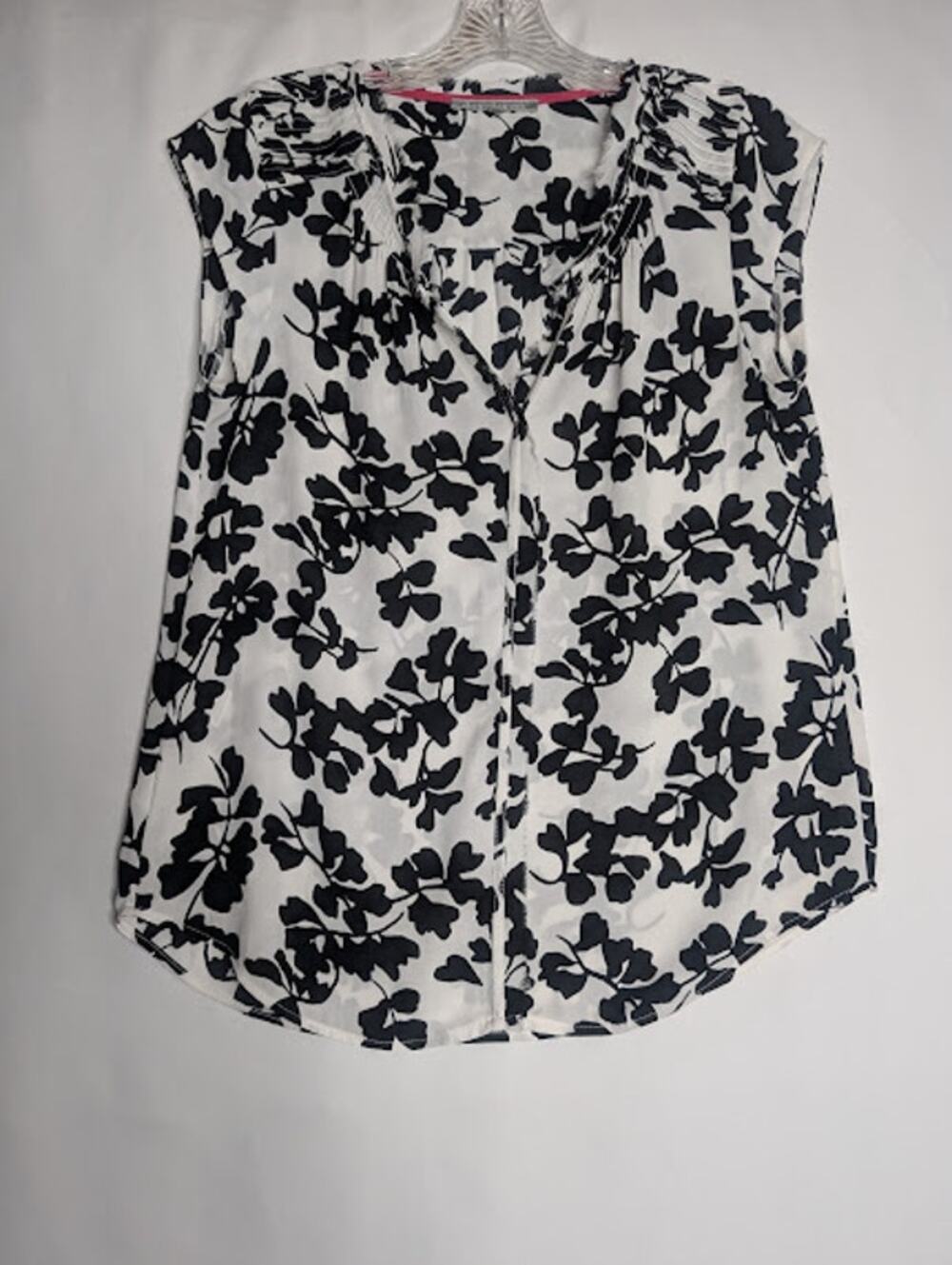 DANIEL RAINN Top monochrome classic chic Blouse Women's Black white size small